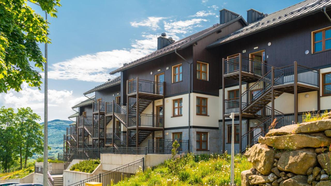 Hello Apartamenty - Wiking Przy Wyciagu Narciarskim Karpacz Esterno foto